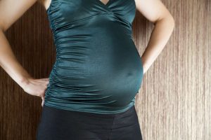الإمساك أثناء الحمل فائدة الإمساك أثناء الحمل