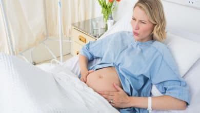 Photo of قرحة المعدة أثناء الحمل : لماذا تحدث وهل تدل على خلل معين؟
