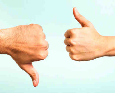 خذلان الأصدقاء