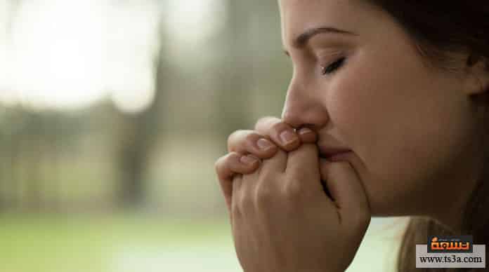 كيف تمنع نفسك من البكاء في المواقف الحزينة والعاطفية تسعة