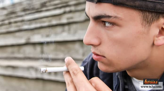 المراهق المدخن علامات المراهق المدخن