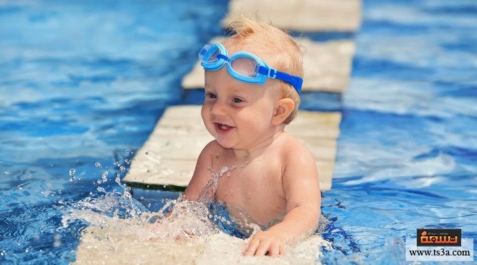 تعليم الرضع السباحة تعليم الرضع السباحة فطرة