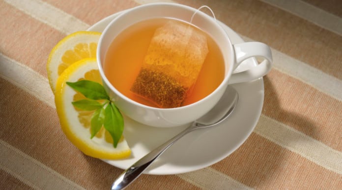 الشاي بالليمون الشاي بالليمون للصحة